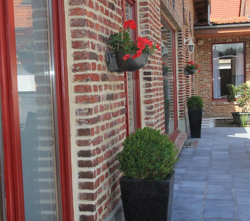 Au Coeur Des Hotes Steenvoorde Zewnętrze zdjęcie