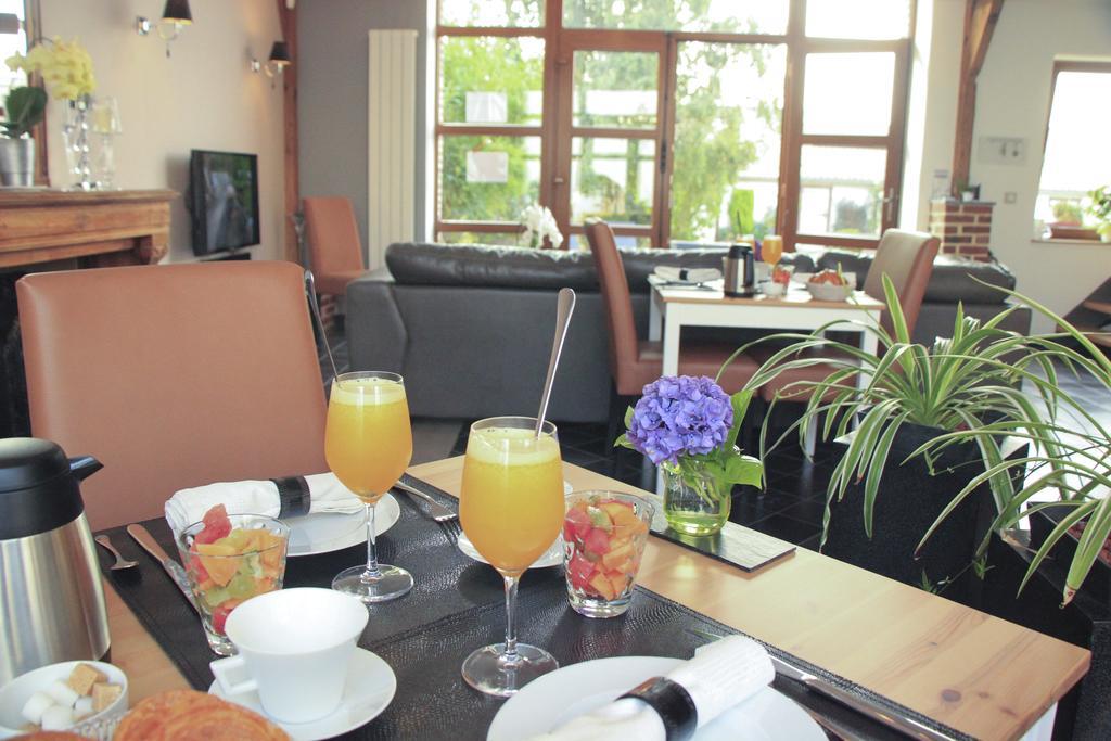 Au Coeur Des Hotes Steenvoorde Zewnętrze zdjęcie