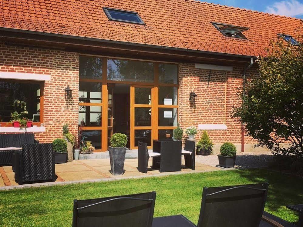 Au Coeur Des Hotes Steenvoorde Zewnętrze zdjęcie